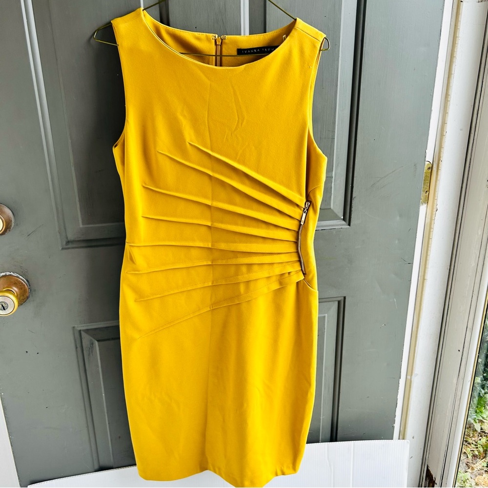IVANKA TRUMP WOMEN DRESS